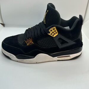 Air Jordan 4 Retro men’s size 8.5 great condition